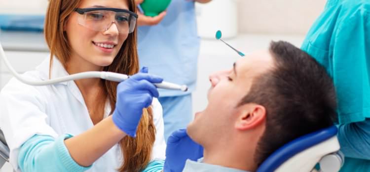 What Does A Dental Assisting Career Entail