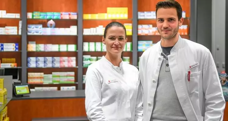 Picture of two Pharmacy Technician Employees