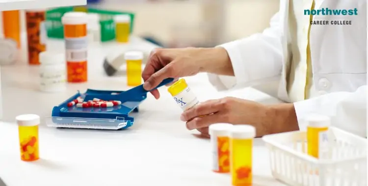 pharmacist filling-prescription of pills