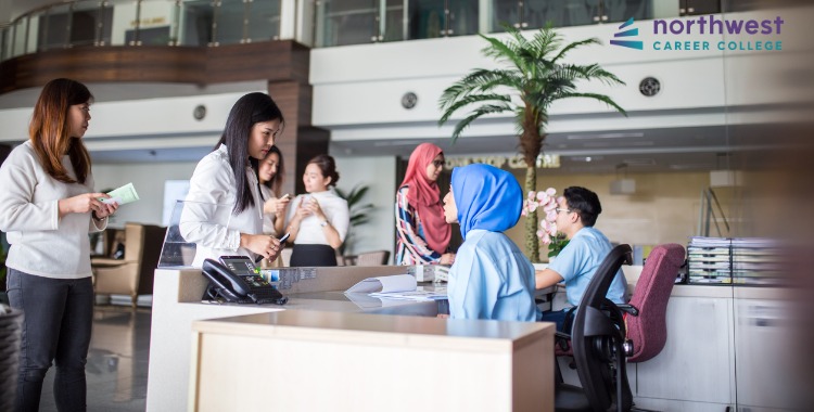 What can you Expect From our Dental Administrative Assistant Program