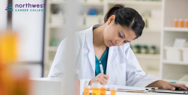 Five Mistakes New Pharmacy Technicians Should Avoid